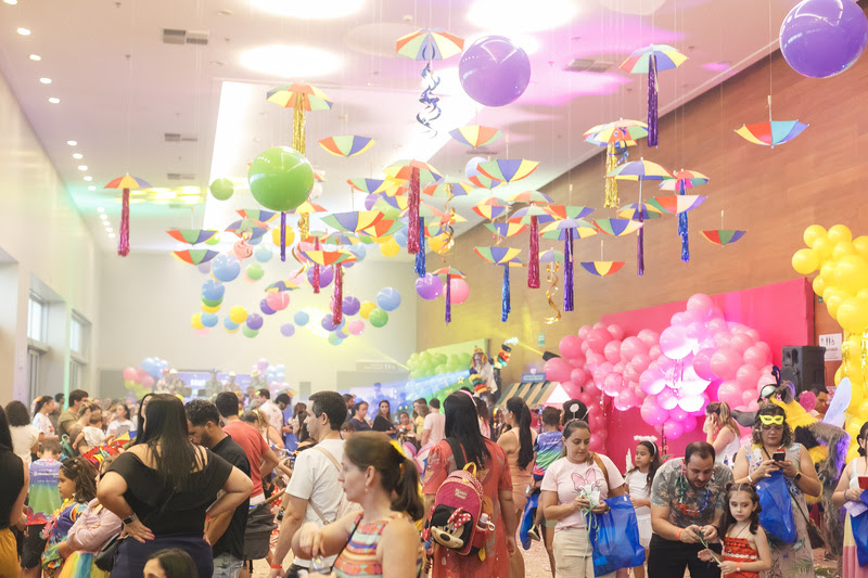 RibeirãoShopping terá Carnaval com bloquinho itinerante, bailinho, oficinas para toda a família e Show da Luna