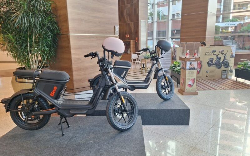 Campanha de Namorados do ShoppingSantaÚrsula sorteia motos elétricas