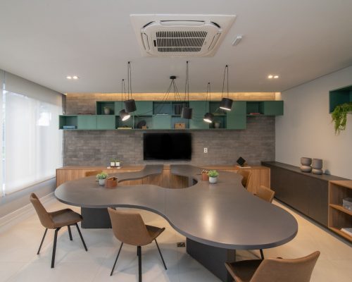 Espaços de coworking crescem 20% no Brasil e chegam a empreendimentos residenciais