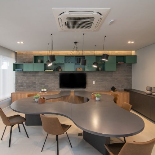 Espaços de coworking crescem 20% no Brasil e chegam a empreendimentos residenciais