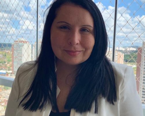 Estácio oferece consultoria gratuita para pais de crianças neurodivergentes na elaboração de cartas de apresentação