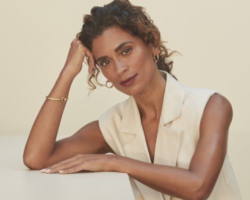 PELE NA MENOPAUSA: dermatologista explica sobre perda de colágeno, flacidez e ressecamento que desafiam mulheres no auge da vida