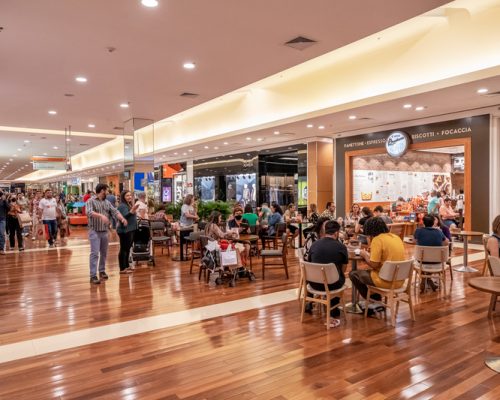 Além do chocolate: roupas e brinquedos também devem impulsionar as vendas na Páscoa 2025