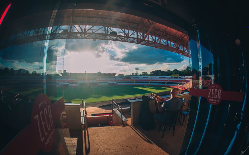 Camarote do Bar do Zeca Pagodinho oferece ingresso gratuito para jogo Botafogo x São Bernardo