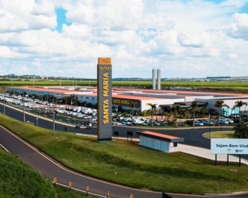 Santa Maria Outlet promove 2ª edição da Agrofashion com descontos e atrações temáticas