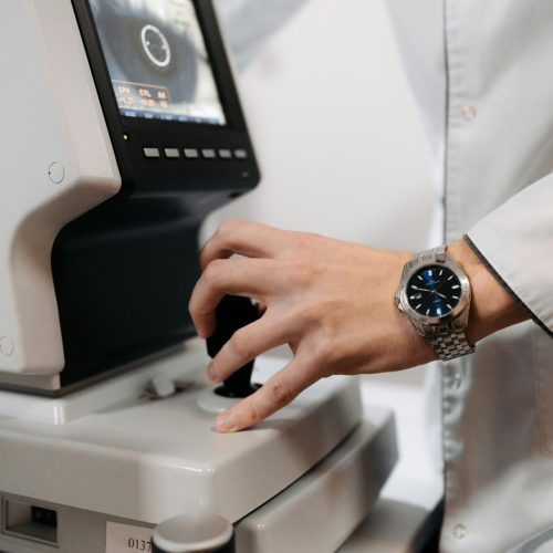 Parceria entre IDOMED e SBO oferece curso de Retina e Vítreo com foco em formação médica de excelência