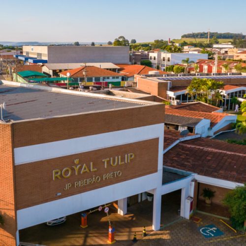 Royal Tulip JP, único resort de Ribeirão Preto, promove ano novo com temática amazônica