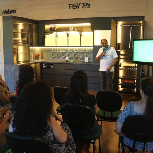 Casa Mestre Marceneiro reúne arquitetos para palestra sobre aproveitamento de espaços em pequenos imóveis