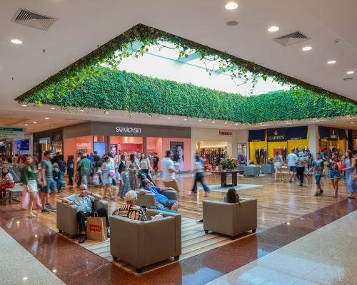 RibeirãoShopping e ShoppingSantaÚrsula promovem Liquidação Lápis Vermelho com até 70% de desconto