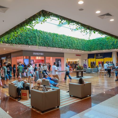 RibeirãoShopping e ShoppingSantaÚrsula promovem Liquidação Lápis Vermelho com até 70% de desconto