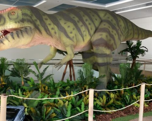 Maior exposição de dinossauros do Brasil chega ao RibeirãoShopping