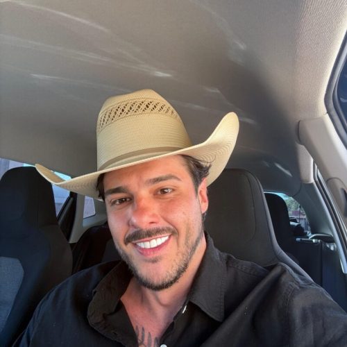 Bruno Macedo confirma presença em novo reality de Camila Loures