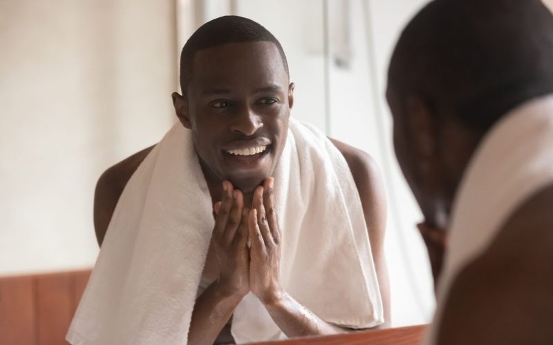 O Boticário amplia o portfólio e apresenta Malbec Facial, linha de skincare desenvolvida especificamente para o público masculino