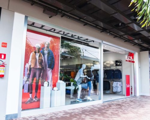 New Balance inaugura loja no Santa Maria Outlet