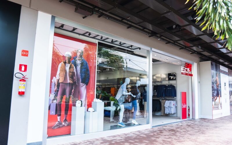 New Balance inaugura loja no Santa Maria Outlet