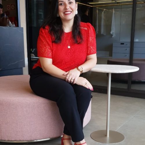 Empreendedora de Ribeirão Preto consolida carreira em multinacional de beleza