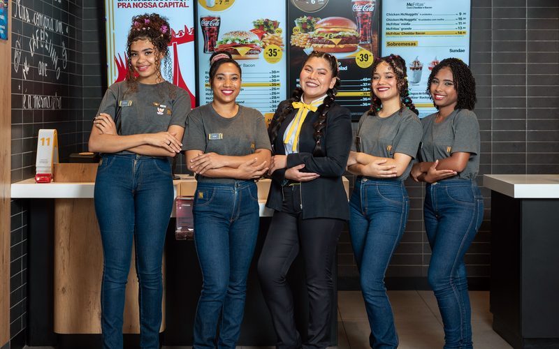 McDonald’s capacitou mais de 35 mil mulheres por meio de seus programas de desenvolvimento profissional