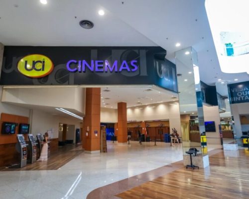 RibeirãoShopping exibe estreia de “Uma Sexta-Feira Mais Louca Ainda”