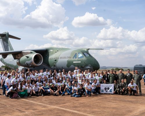 Exposição do projeto Voluntários do Sertão estreia no RibeirãoShopping com registros de solidariedade no interior do Brasil