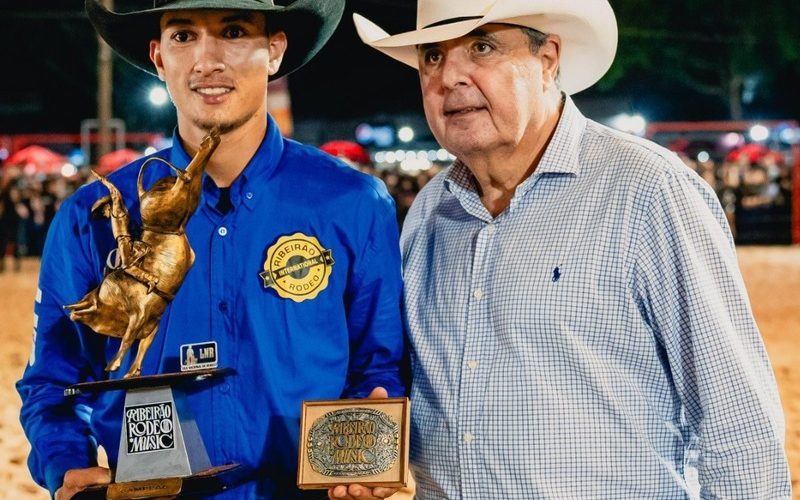 Campeão do Ribeirão Rodeo Music 2024 fatura prêmio em dinheiro e vaga em campeonato nos Estados Unidos