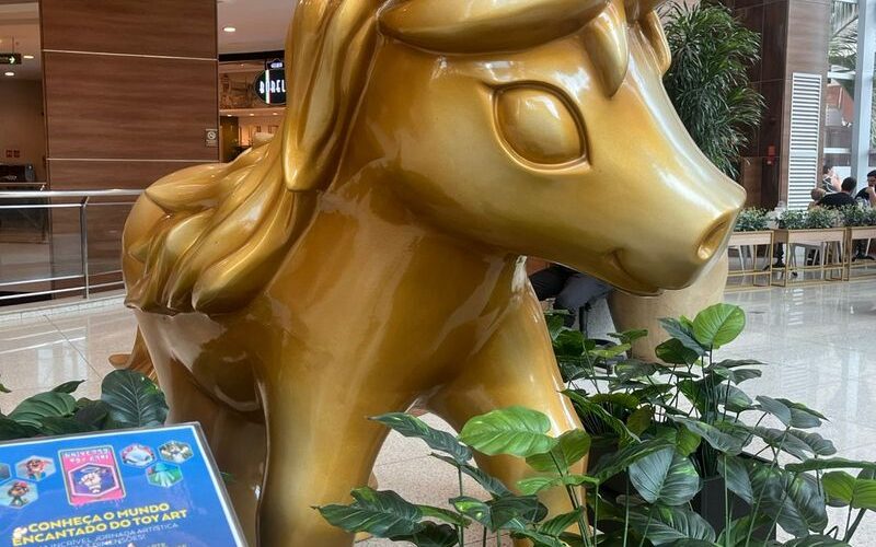 No mês das crianças, ShoppingSantaÚrsula recebe exposição e oficinas gratuitas de Toy Art
