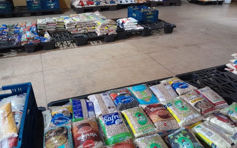 Show do Capital Inicial arrecada 1,6 tonelada de alimentos para o Fundo Social de Solidariedade de Ribeirão Preto