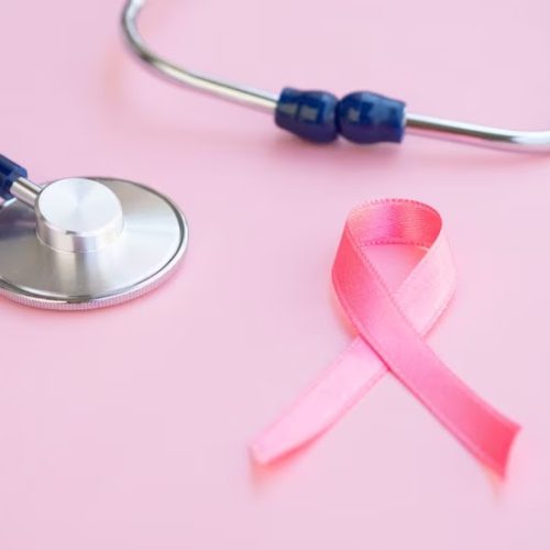 Outubro Rosa reforça a importância do diagnóstico precoce do câncer de mama