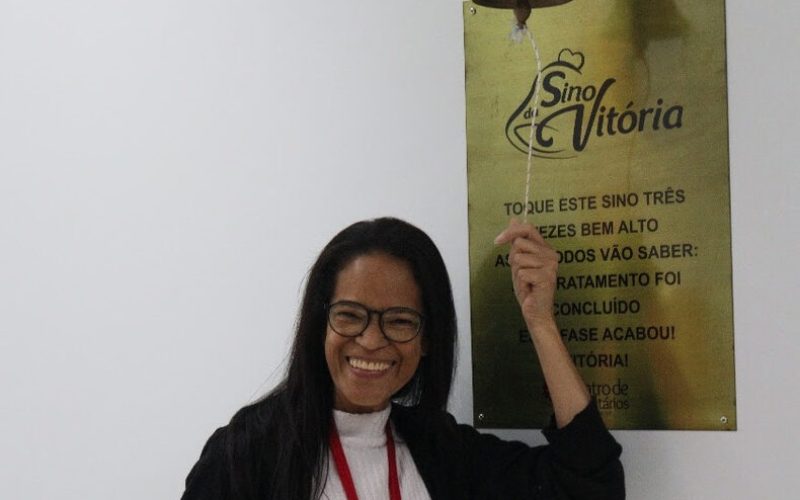 Hospital do Câncer do Grupo Santa Casa de Franca celebra vitória da paciente Sueli
