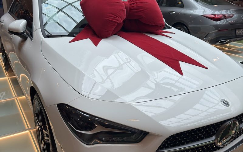 RibeirãoShopping lança campanha de Natal com sorteio de Mercedes-Benz e atrações especiais