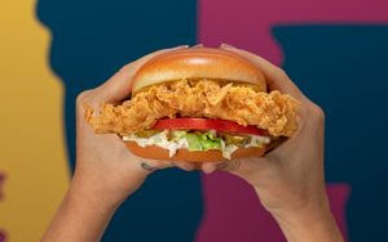 Semana do Consumidor: Aussie oferece desconto exclusivo no delivery e reúne opções deliciosas para aproveitar a data