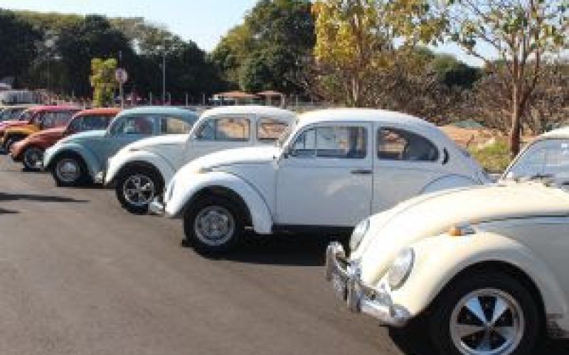 12ª edição do California Volks Brothers reúne milhares de apaixonados por carros antigos em Ribeirão Preto