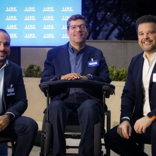 Encontro do LIDE Ribeirão Preto destaca reflexões de Rodrigo Hübner Mendes e Fábio Ennor Fernandes sobre o impacto das mudanças na vida e nos negócios