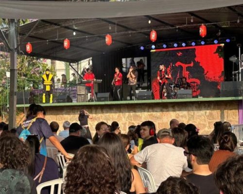 Mostra Japão traz apresentações de K-pop e J-pop e pratos da culinária coreana