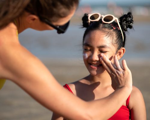 Chegada do verão: entenda a importância dos cuidados com a pele