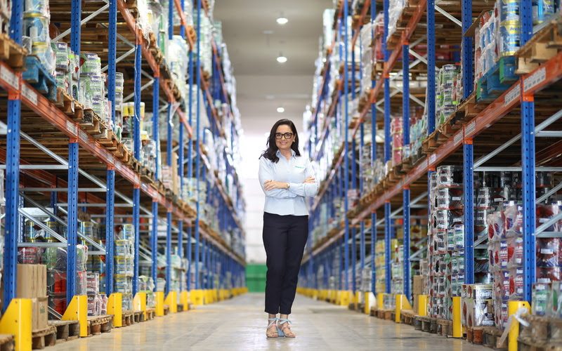 Liderança feminina: mudanças positivas para o setor de tintas