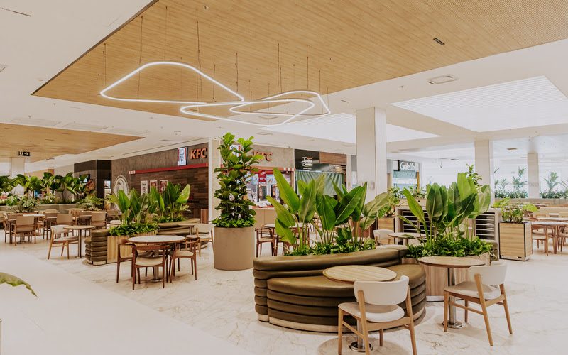 RibeirãoShopping conclui revitalização da Praça de Alimentação e reforça vocação como espaço de convivência