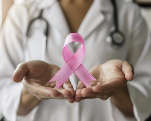 Mitos e verdades sobre o câncer de mama