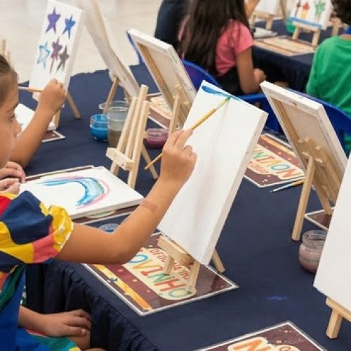 Última semana de férias no Novo Shopping une diversão e solidariedade em uma programação especial para as crianças