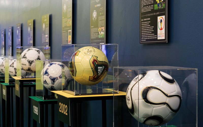 Exposição Bolas das Copas no Shopping Santa Ursula. Foto Renato Lopes