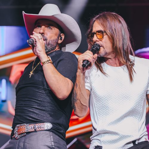 Primeiro domingo do Barretão será de clássicos com Edson & Hudson e Matogrosso & Mathias