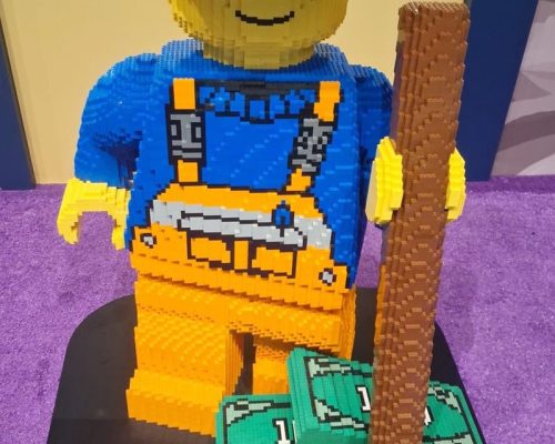 ShoppingSantaÚrsula antecipa celebrações de Halloween com a mostra gratuita “Monstrinhos”