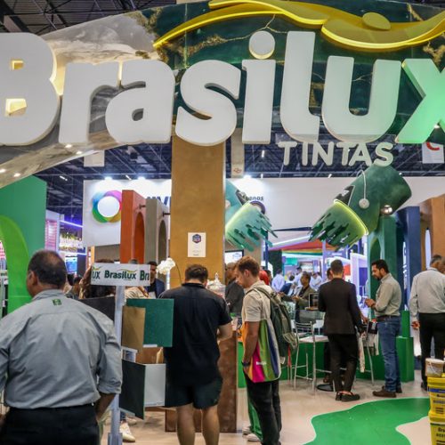 Brasilux Tintas apresentará lançamentos em cores metalizadas e fundo preparador inovador na Haus Decor 