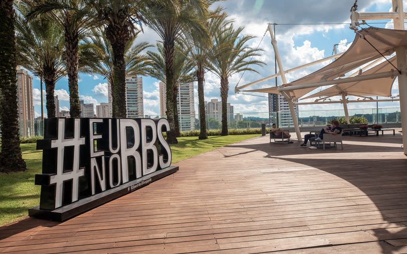 RibeirãoShopping promove aulas de spinning no jardim suspenso em programação especial