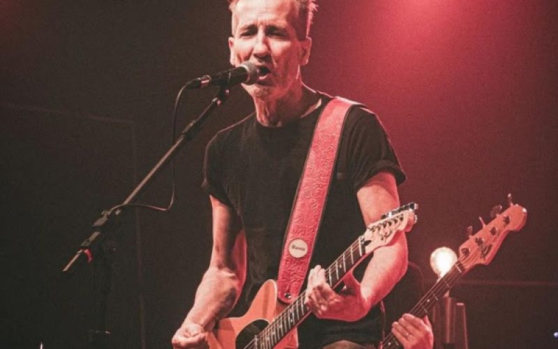 Ritmo do Bem: Kiko Zambianchi traz clássicos nacionais em show em Ribeirão Preto
