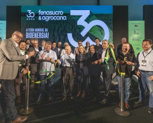  “As respostas que o mundo precisa para a descarbonização estão aqui”, declarou o governador Tarcísio de Freitas na abertura da 30ª Fenasucro & Agrocana