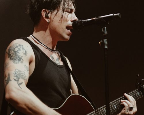 Di Ferrero faz show no POW Festival 