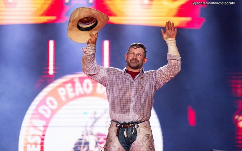 Kelly Timberman conquista título do Bareback em despedida das arenas em Barretos