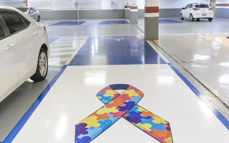 Abril Azul: iniciativas do Ribeirão Shopping reforçam a inclusão e o acolhimento para pessoas com espectro autista